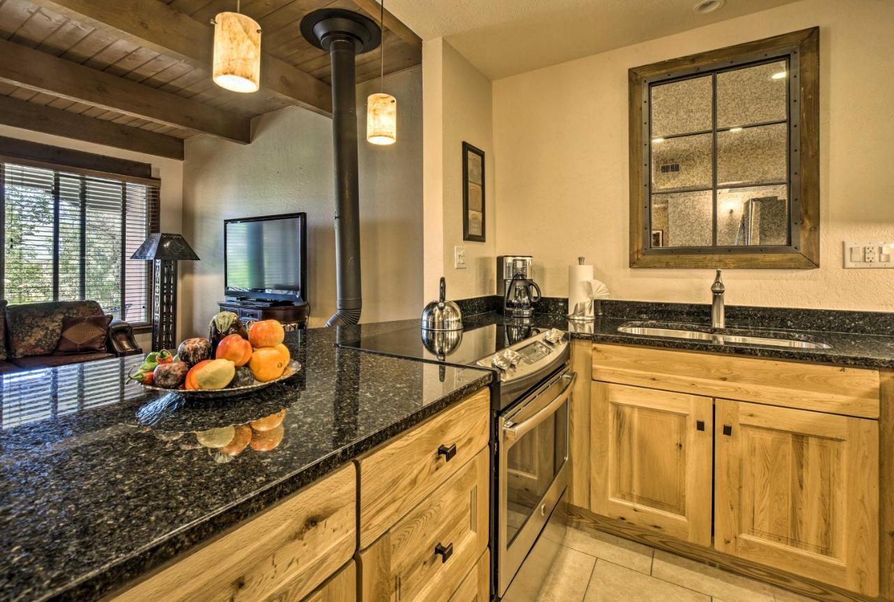 Апартаменты Adobe-Style Abode With Amenities - Walk To Plaza! Санта-Фе Экстерьер фото