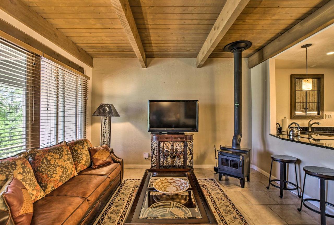 Апартаменты Adobe-Style Abode With Amenities - Walk To Plaza! Санта-Фе Экстерьер фото